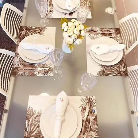 Seaview Walking To The * Funchal (Madeira)