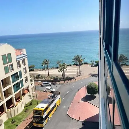 Seaview Walking To The Funchal